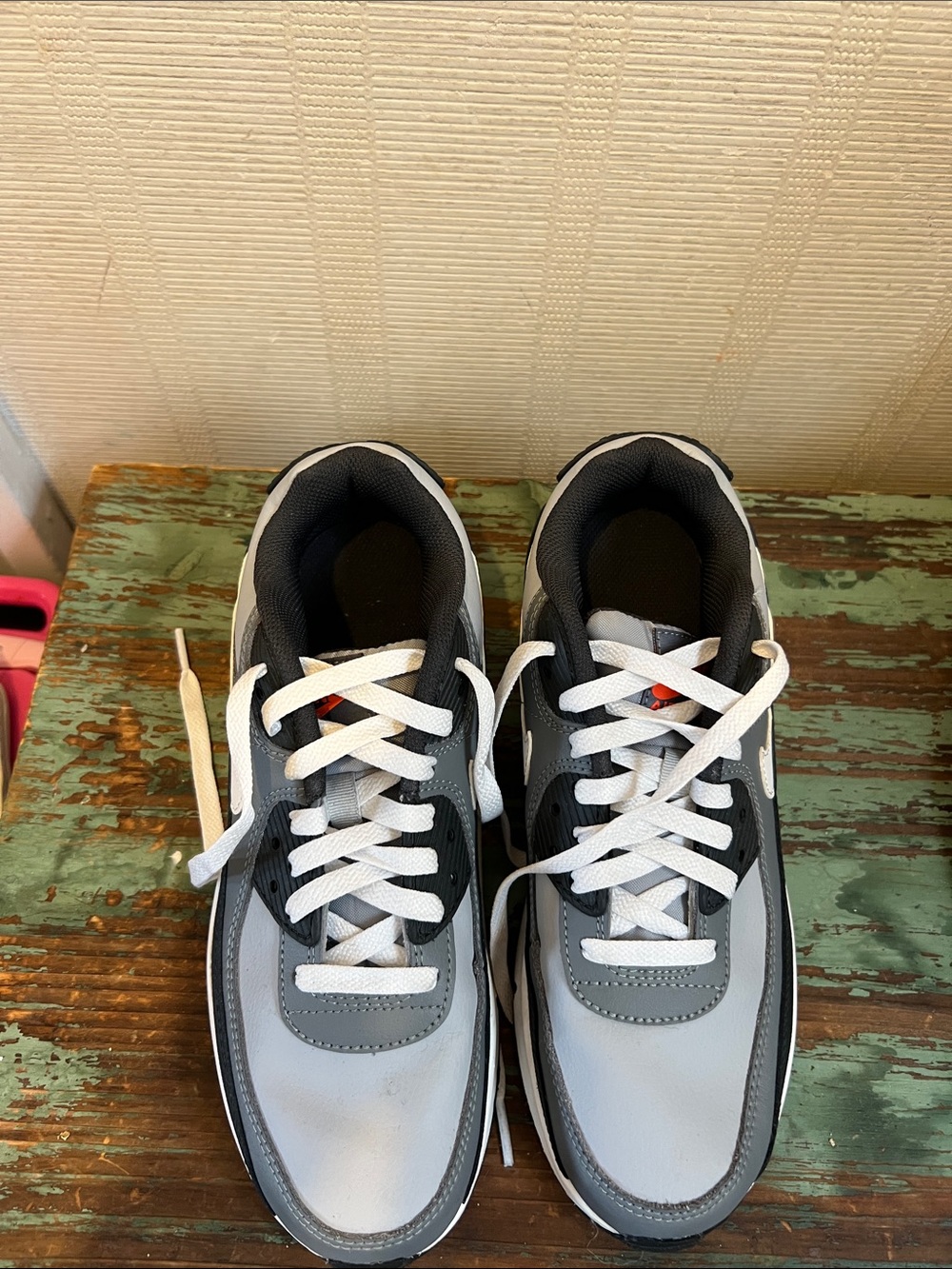 Nike Air Max 90 Boys 6y Gray, Black and Orange Sneakers